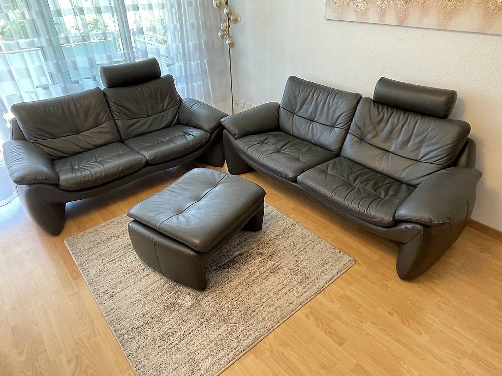 Sofas: Polstergruppe Dunkelgrau – D'occasion à Steinhausen par ceze6