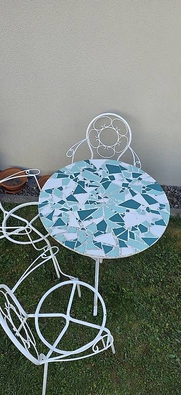 Tischset: Garten Tisch und Stühle  – Gebraucht aus Kriens von jos_6drn 3