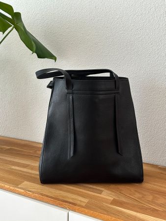 Handtasche schwarz