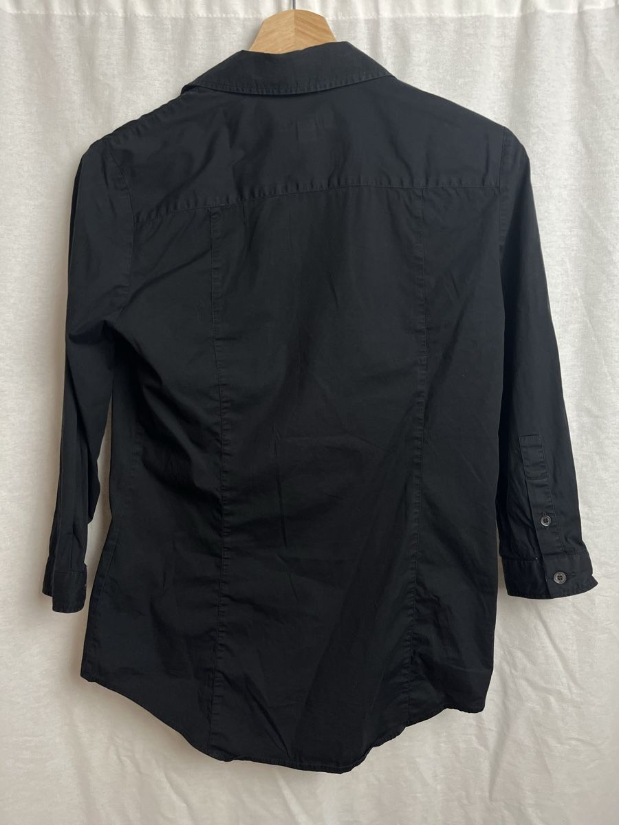 Burberry Camicette: Chemisier Burberry noir – Nuovo (secondo la descrizione) da Les Avanchets venduto da lunedeneige.shop 4