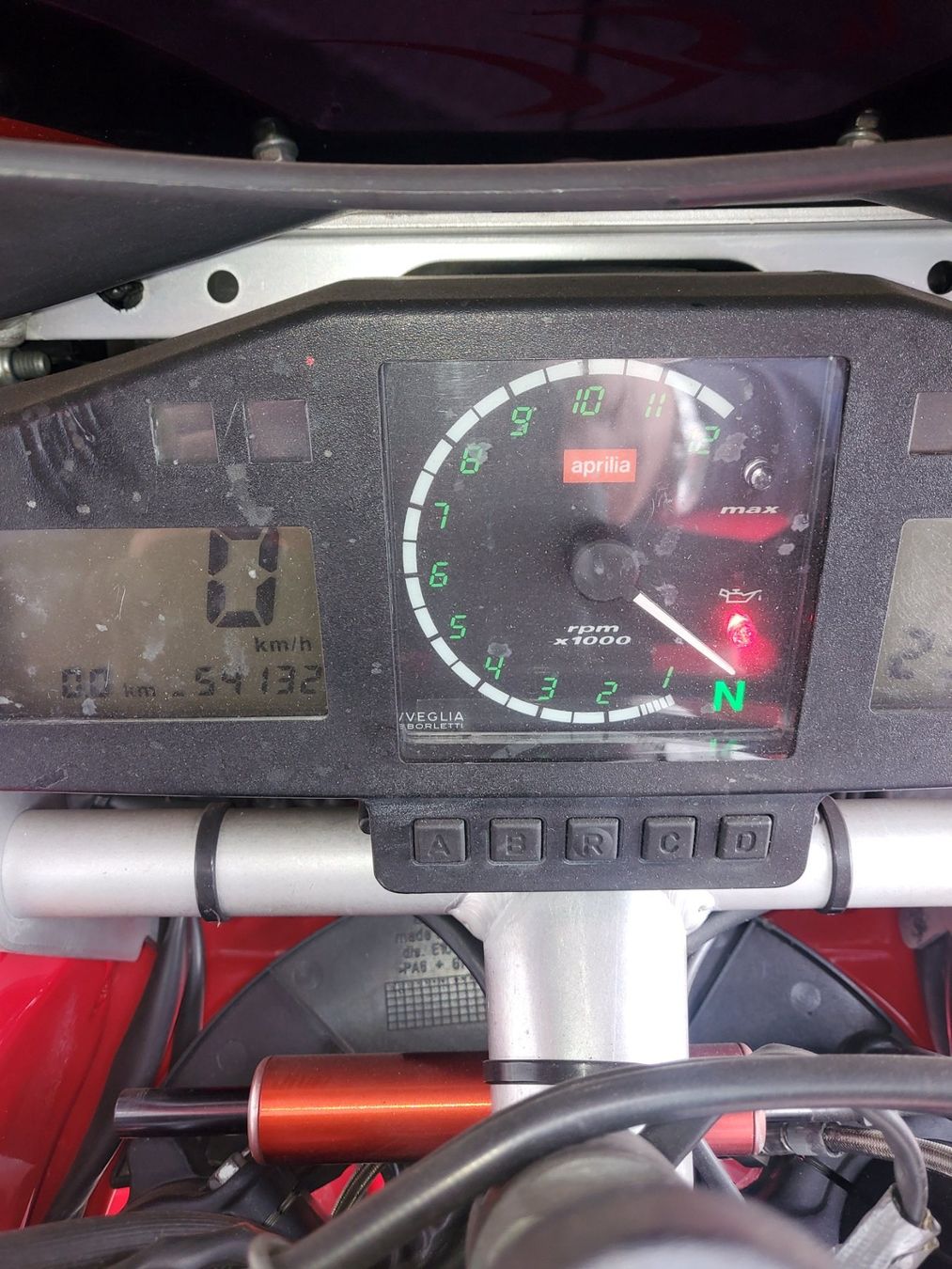 Aprilia Strada: Aprilia RSV 1000 – Usato da Lugano venduto da Bernardino04 4