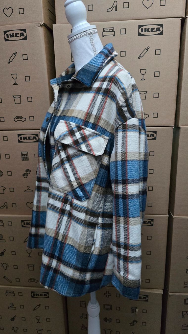 Zara Vestes: ZARA Shacket - L - Oversize Jacke in Blau / Beige – D'occasion à Thalwil par VitaMini 1