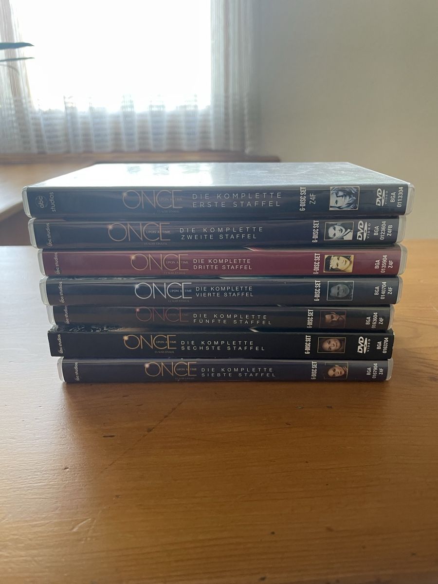 Tutti i DVDs: DVD Box: Once Upon a Time - Staffel 1-7 - Märchenhaft! – Usato da Gebenstorf venduto da Melinhey 3
