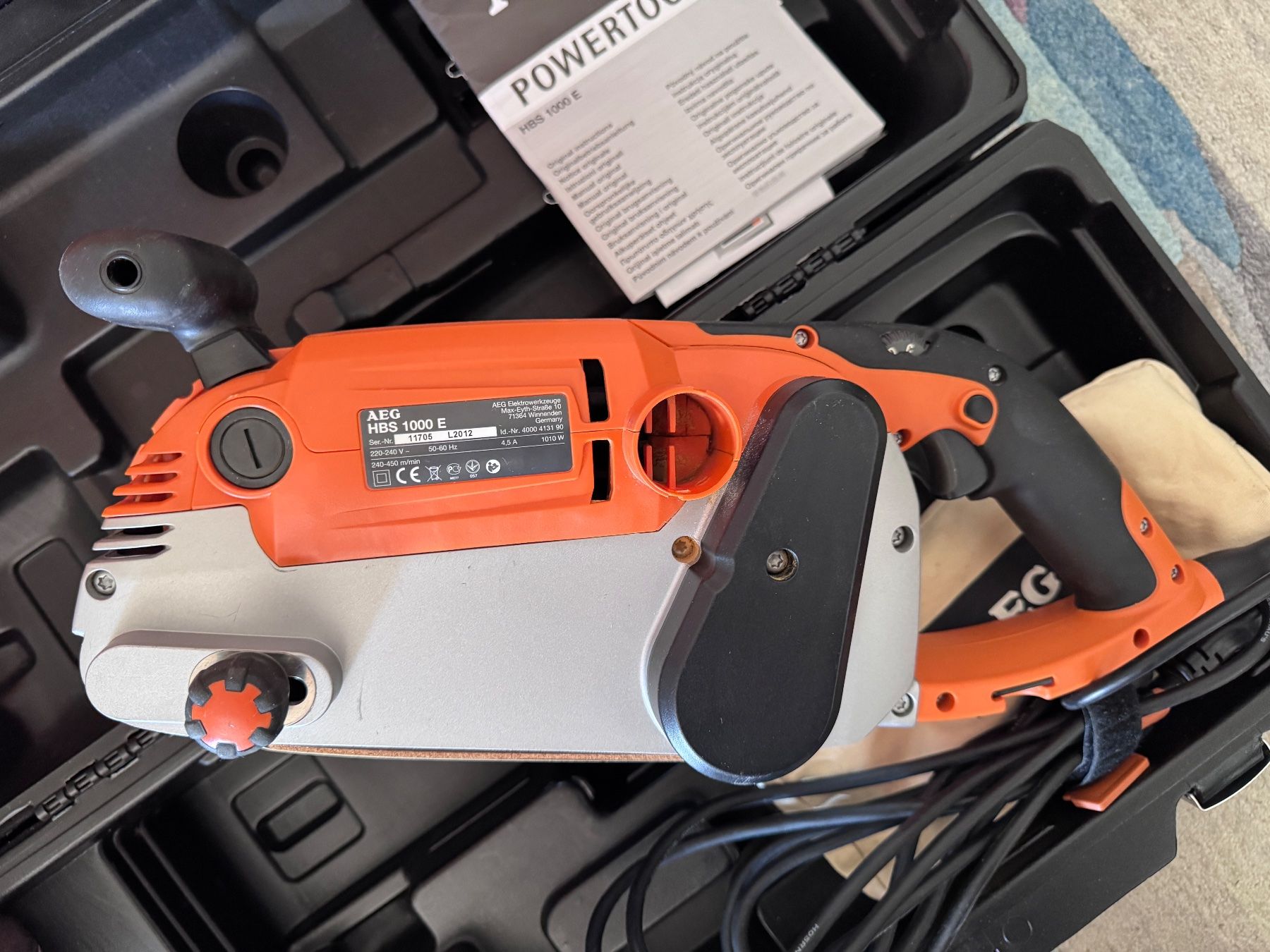 Smerigliatrici & Lucidatrici: Bandschleifer AEG HBS 1000E - 1000W – Usato da Zürich venduto da Tapehead 6