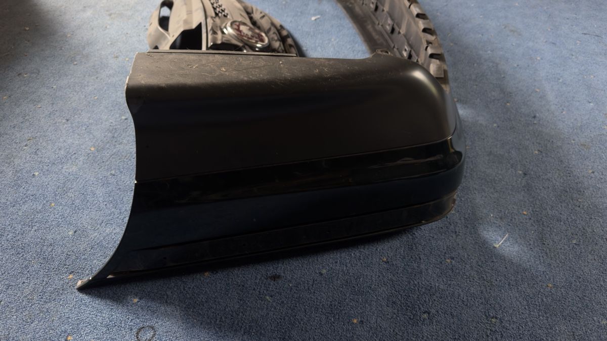 BMW Sonstiges Fahrzeugzubehör: E36 heckstosstange bostongrün – Gebraucht aus Saland von Randykoenig 1