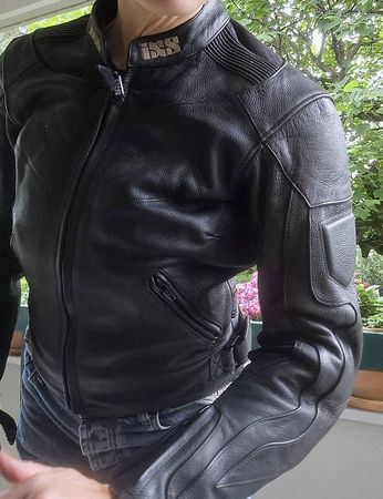 Erstklassige Täff IXS Lederjacke 38 S Motorrad 