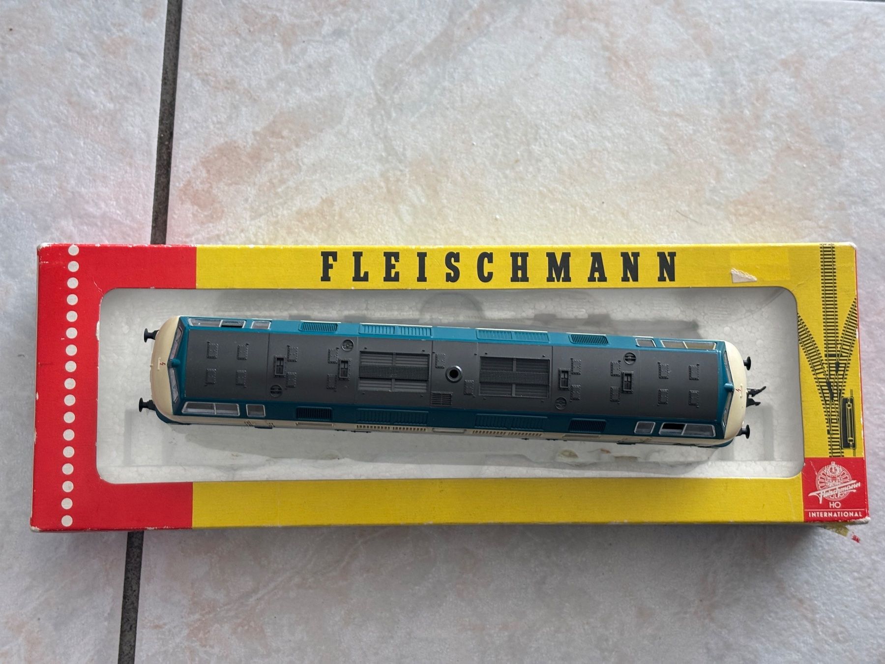 Fleischmann Modellini di ferrovie: Fleischmann 4236 Diesellok – Nuovo (secondo la descrizione) da Hauterive NE venduto da eriamch 1