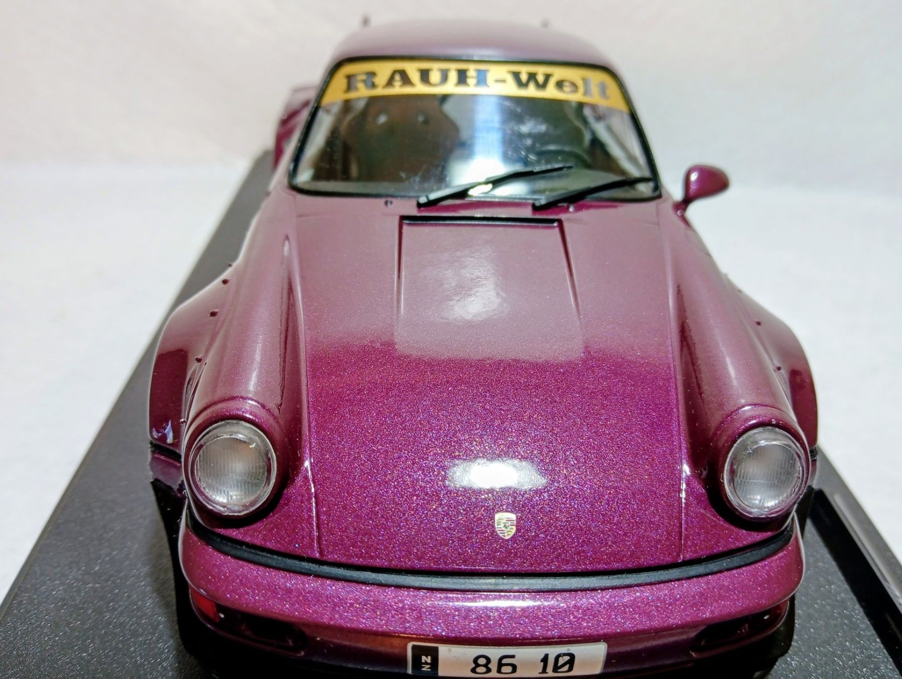 Porsche Modellini d'auto: Porsche 911 RWB – Usato da Huttwil venduto da Secondtrain 3