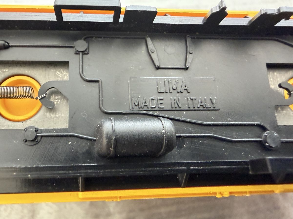 Lima Modellini di ferrovie: wagon réfrigérant CFF « Bière Cardinal  – Usato da Echallens venduto da JAR69 4