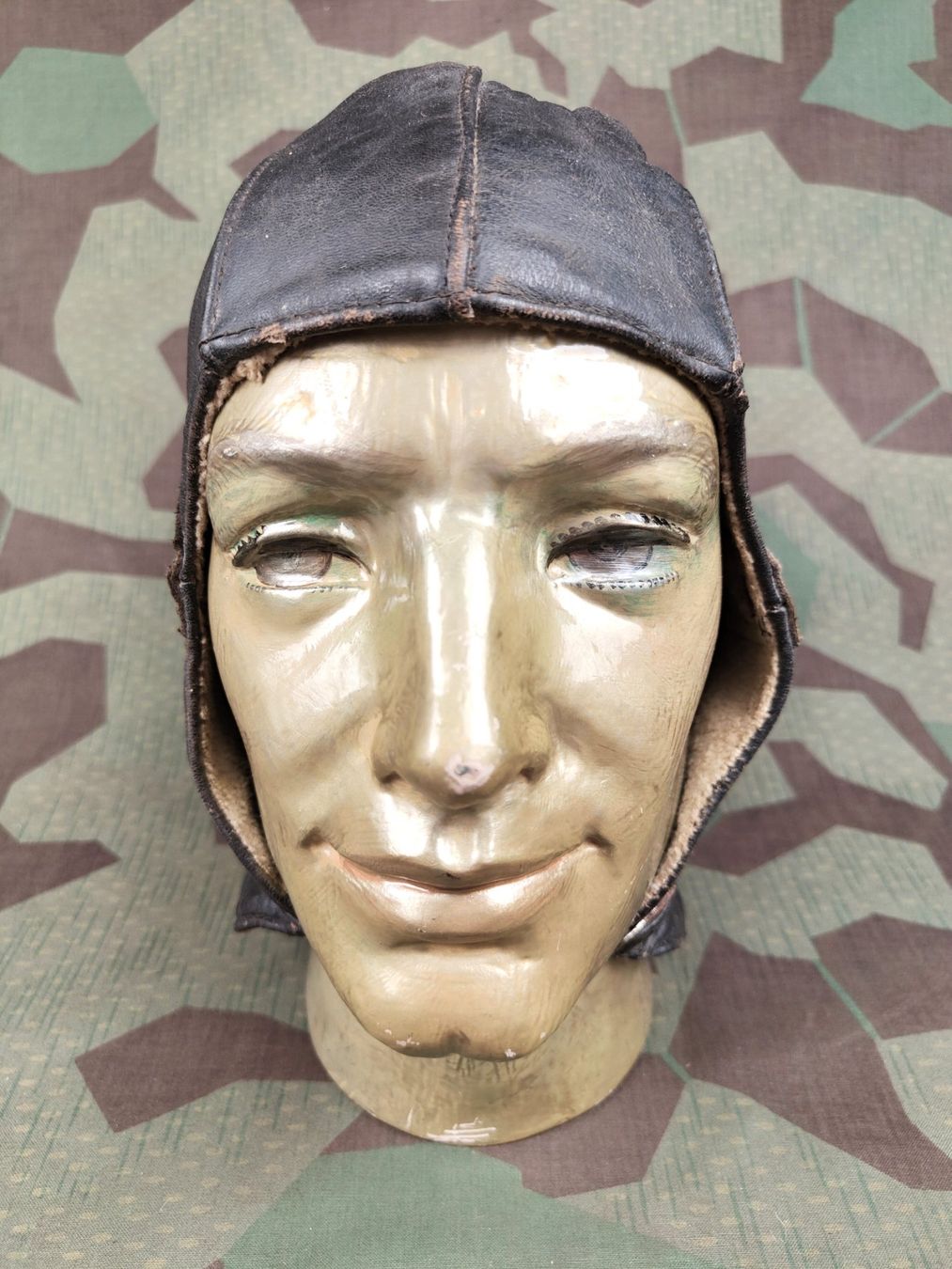 Uniformi: Motorradhaube 2. Weltkrieg – Usato da Bauma venduto da SwissMilitaria 1