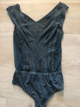 Damen Body Pieces Spitzen Grösse S guter Zustand