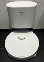 Saug- und Wischroboter mit Absaugstation