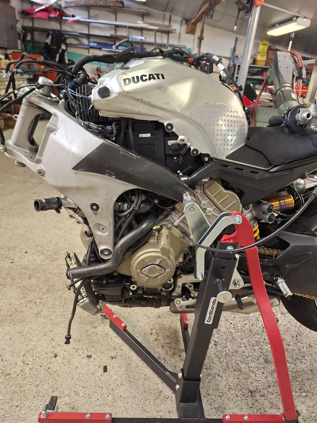 Strada: Ducati Panigale V4S – Difettoso da Meggen venduto da rob_hm8h 4