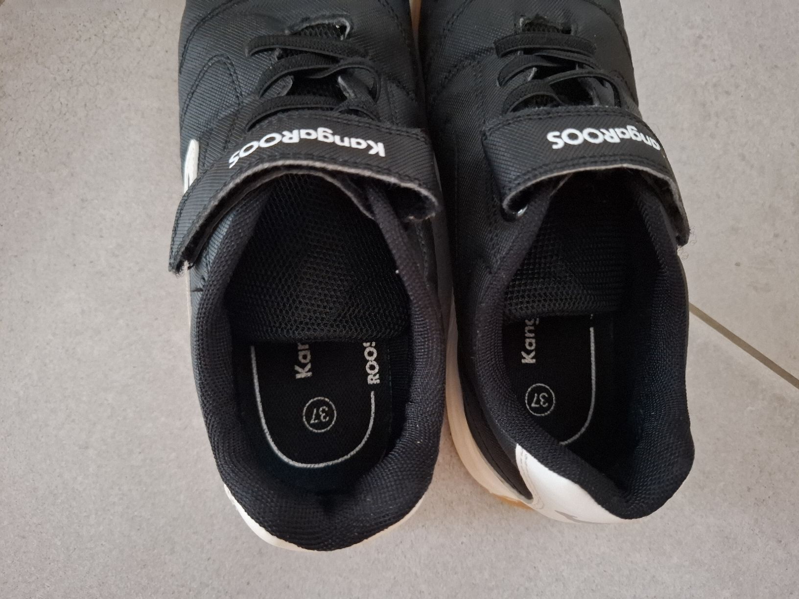 Scarpe da uomo: baskets de gym Kangaroos, 37 – Usato da Tramelan venduto da yok-yok 1