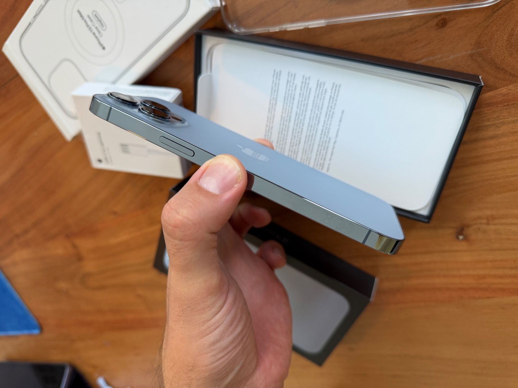 Apple Telefoni cellulari / Smartphones: iPhone 13 Pro Max 128 GB Blue | Top Zustand – Usato da Visp venduto da Stekli27 1