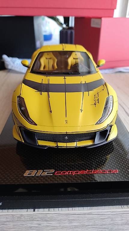 Ferrari Modellini d'auto: Ferrari 1/18 – Nuovo e nell'imballaggio originale da Ostermundigen venduto da nikcal 3