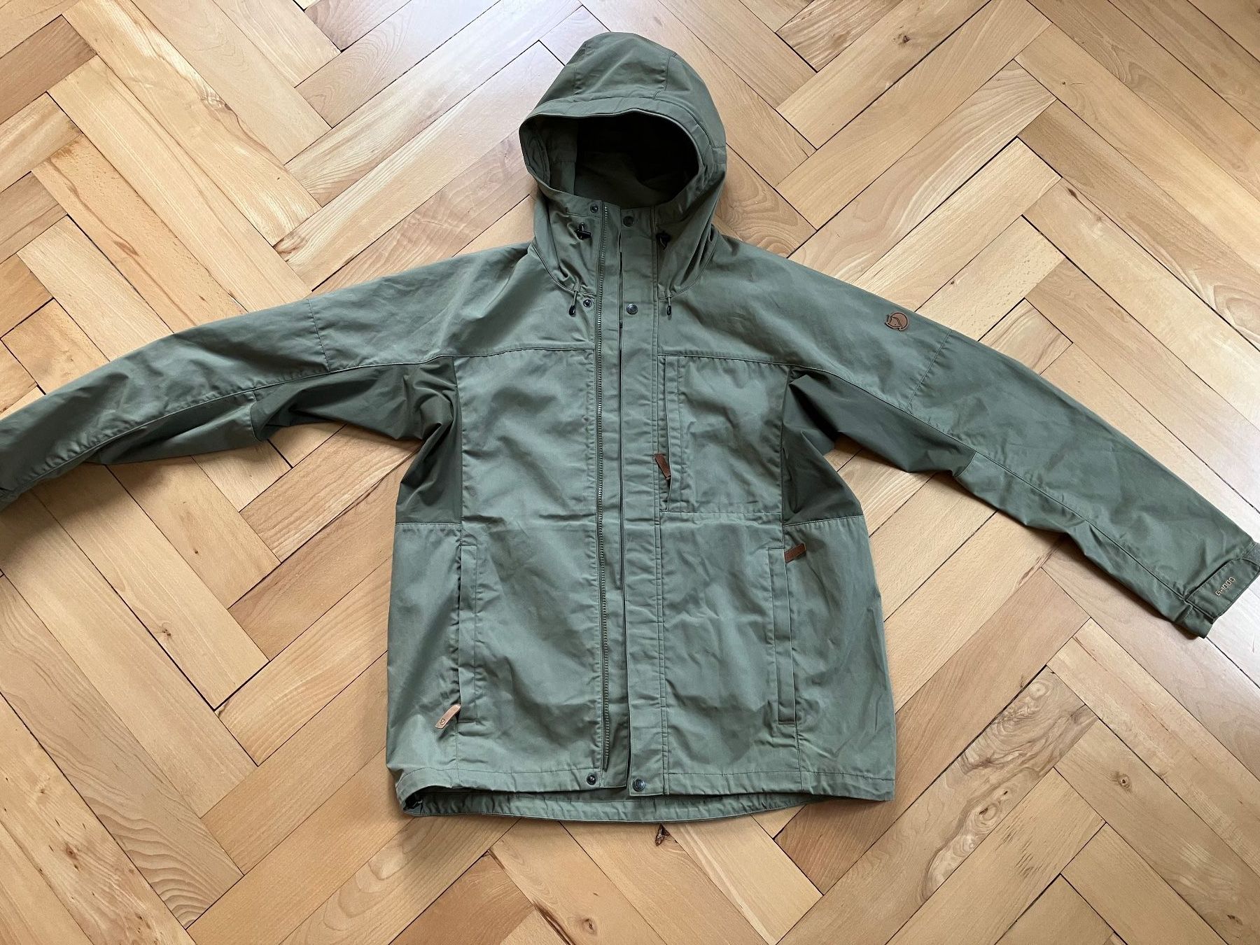 Fjällräven Vestes: Fjällräven Kaipak Jacket – D'occasion à Neuchâtel par Luta80