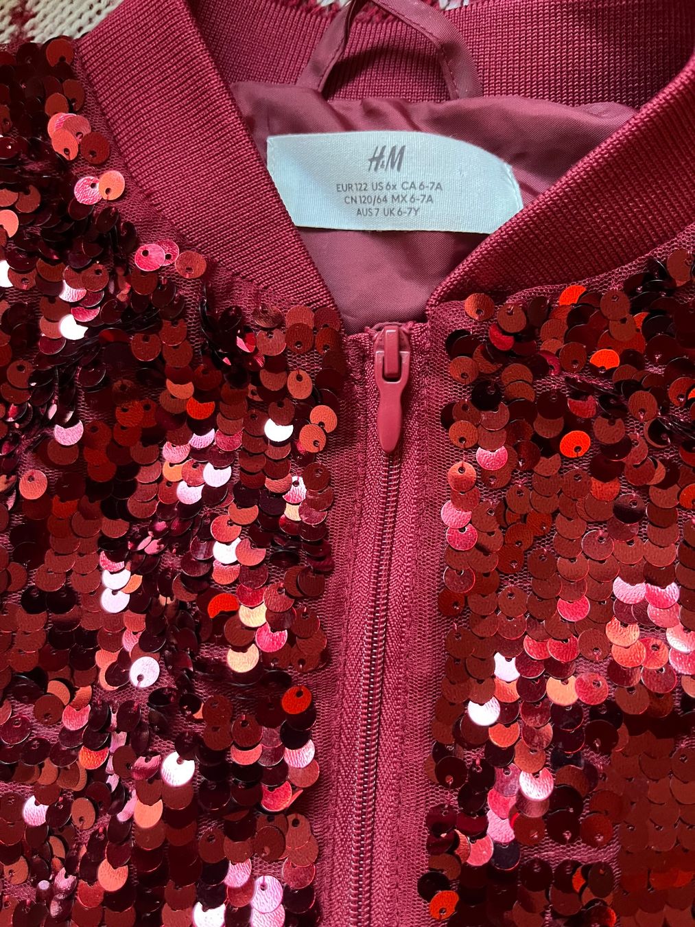 H&M Giacche & Cappotti: Beautiful red sequin jacket age 6-7 years/122 cm – Nuovo (secondo la descrizione) da Genève venduto da dmt_y25y 3