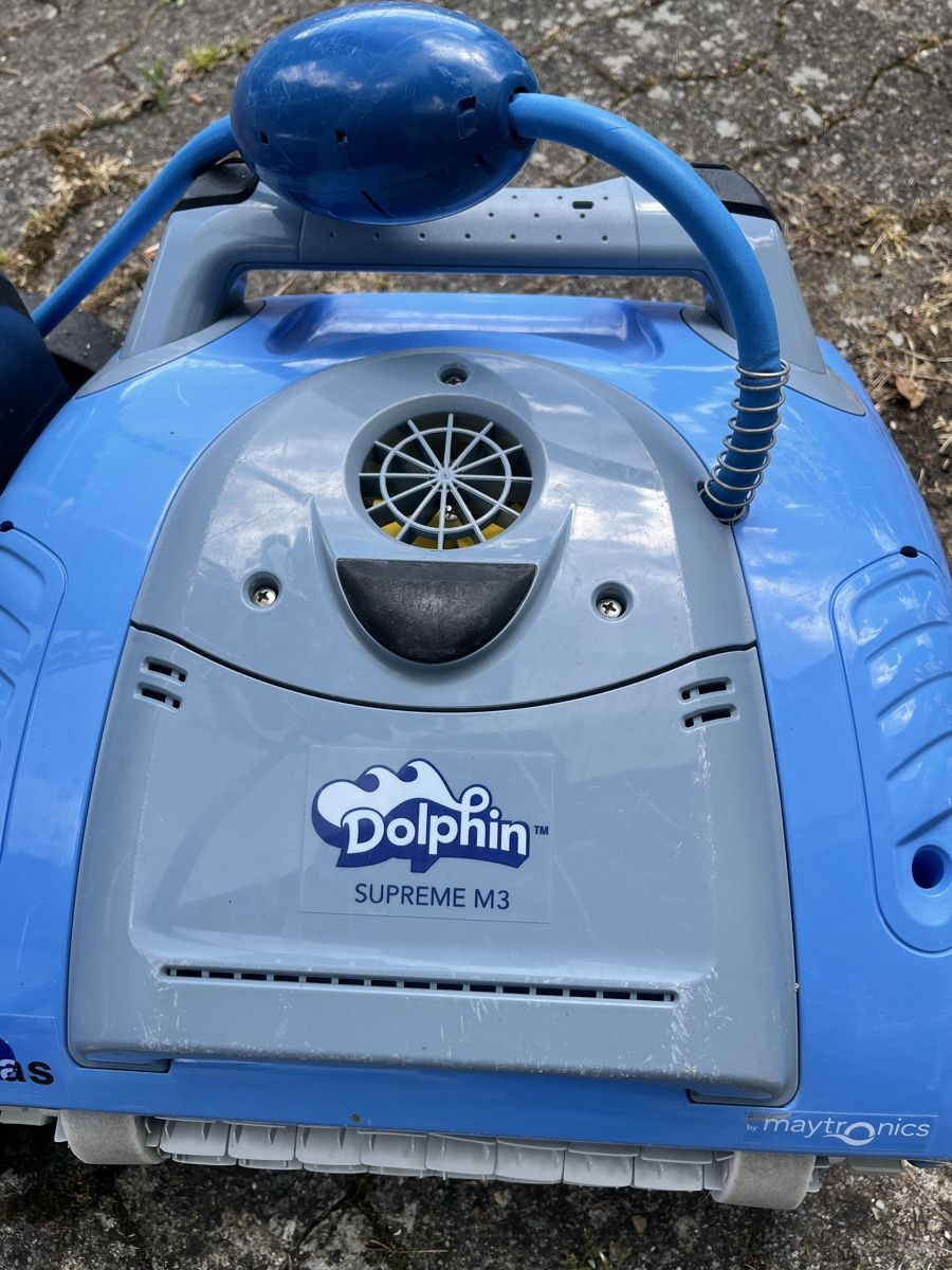 Dolphin Accessoires de piscine: Poolroboter – Défectueux à Mauren TG par Kochmario