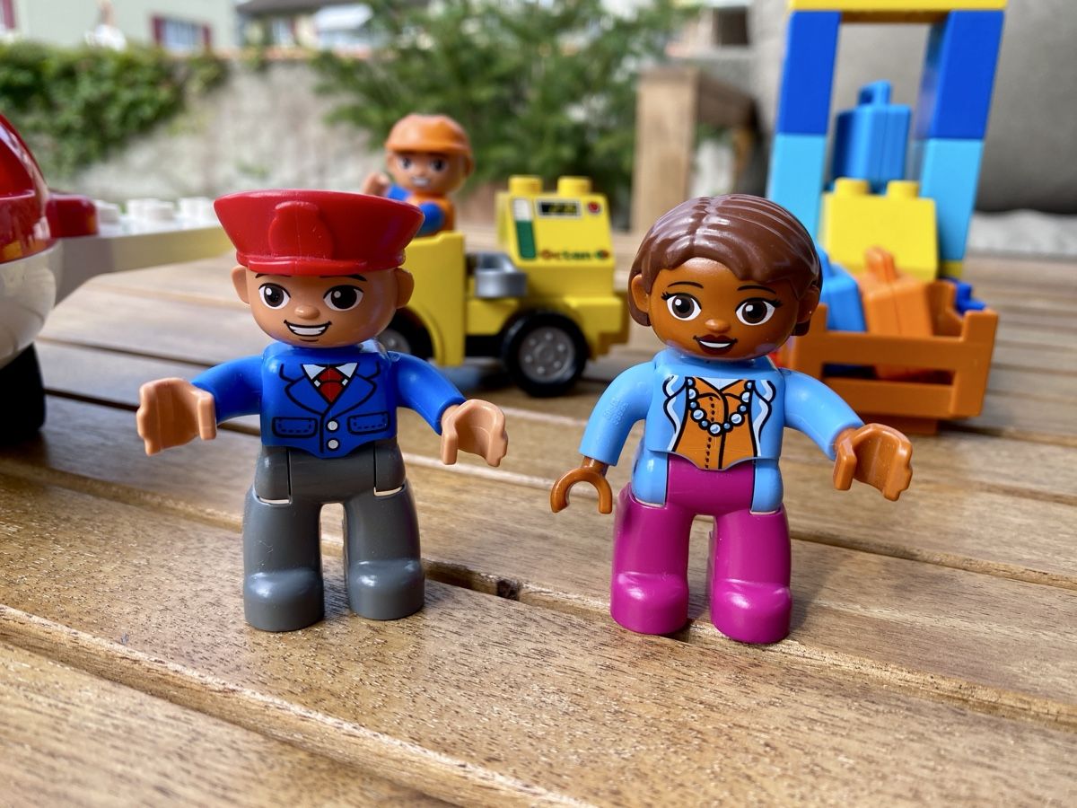 Lego Giocattoli: Lego Duplo Flughafen 10590 – Nuovo (secondo la descrizione) da Thalwil venduto da val_bm5t 3