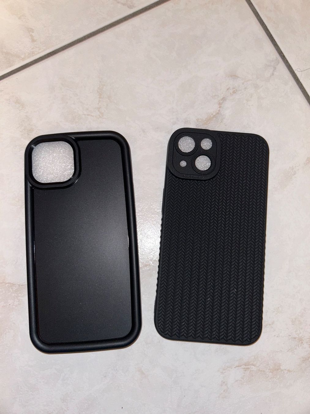 Apple Covers & Schutzfolien: Handyhüllen, Iphone 14, schwarz – Neu und originalverpackt aus Hallwil von Zoeizy