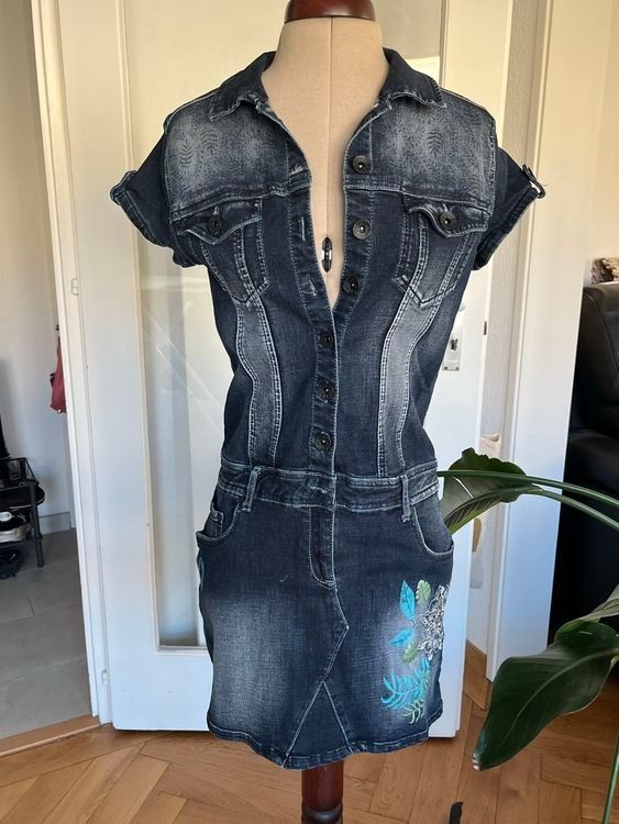 Desigual Vestiti: Jeans Kleid DESIGuaL – Usato da Luzern venduto da Jim007