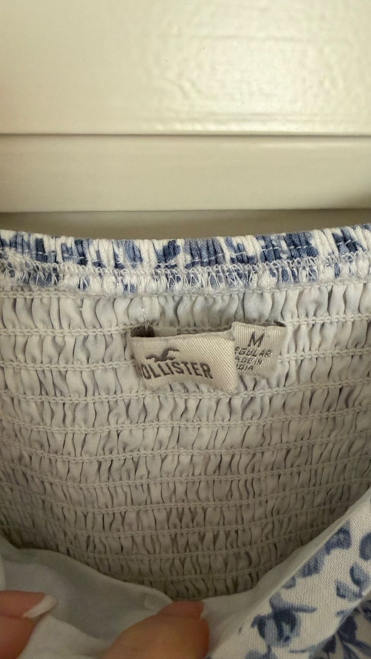 Hollister Vestiti: Hollisterkleid blaue Blümchen – Usato da Wollerau venduto da sid_g2jc 4