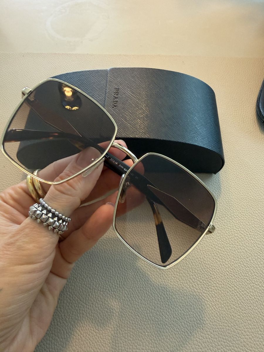 Prada Brillen & Gläser: Prada Sonnenbrille  – Neu (gemäss Beschreibung) aus Männedorf von ScottNatalia 3