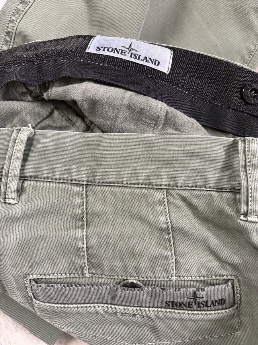 Pantaloni: Stone Island Hose Khaki Gr. 33/32 – Usato da Wattenwil venduto da effe1976 3