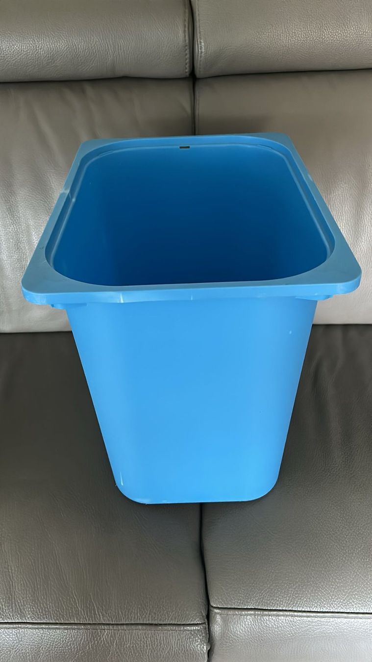 Ikea Recipients et similaires: Cassetto in plastica blu Trofast Ikea – D'occasion à Melano par H-Sara