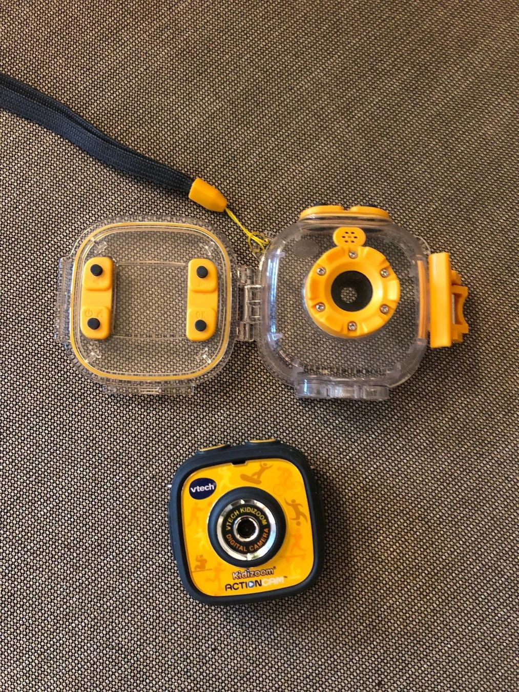 Vtech Kamera: Kamera Vtech Kidizoom Action – Gebraucht aus Zürich von Pat_ina