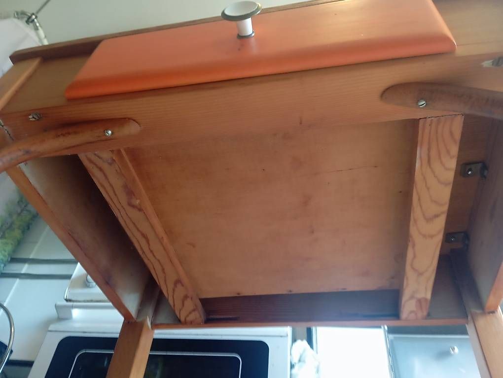Tables: Mid century tischli – D'occasion à Basel par Petergunn 1