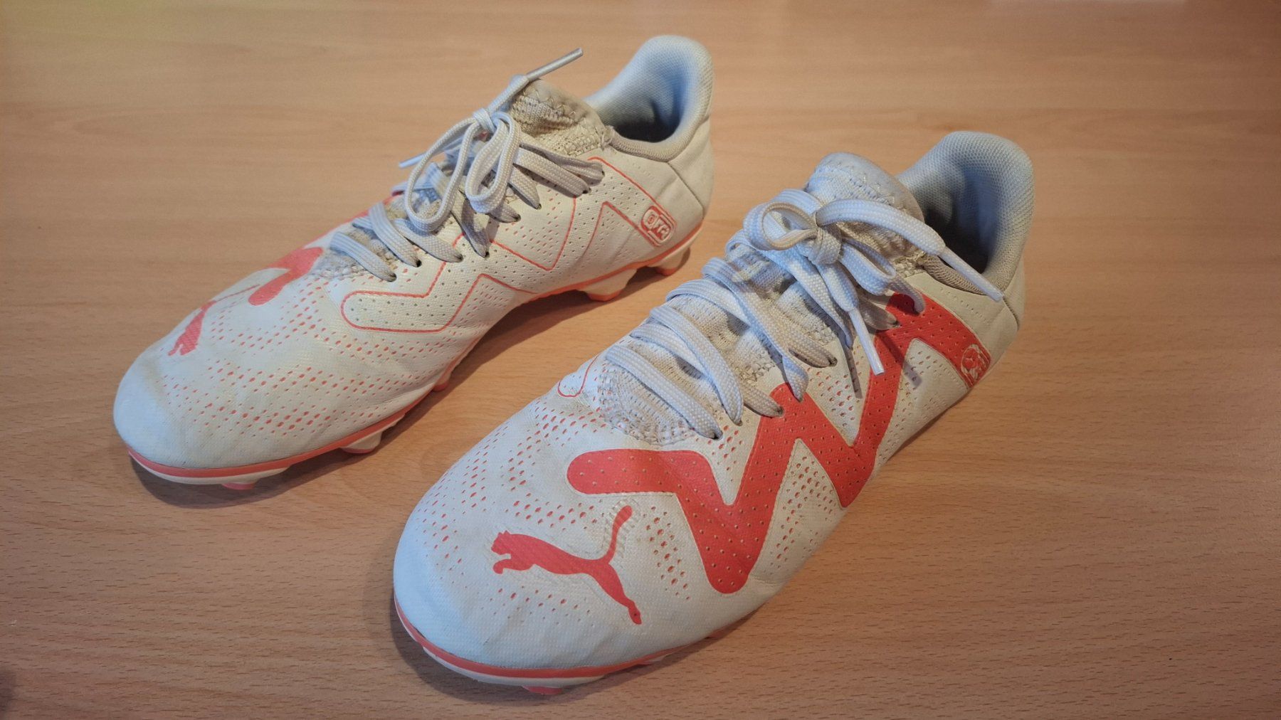 Nike Schuhe für Jungen: Fußballschuhe Puma 36.0 – Gebraucht aus Rothenfluh von Sawi80