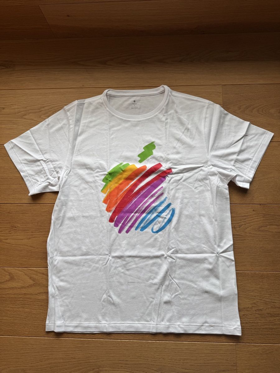 Foto & Immagini: Apple 50 Years Celebration Merchandise – Nuovo e nell'imballaggio originale da Bülach venduto da Diddy_98 2