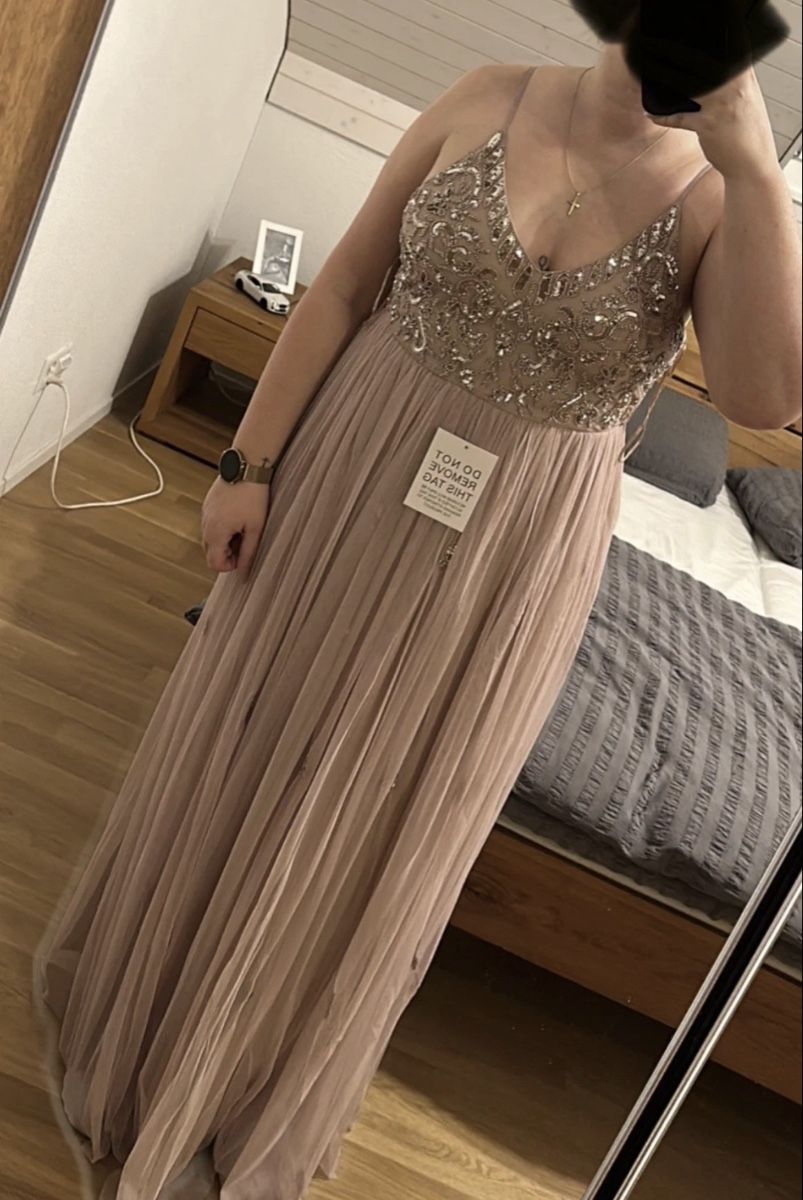 Zalando Robes: Abendkleide – D'occasion à Rickenbach ZH par ann_ina91