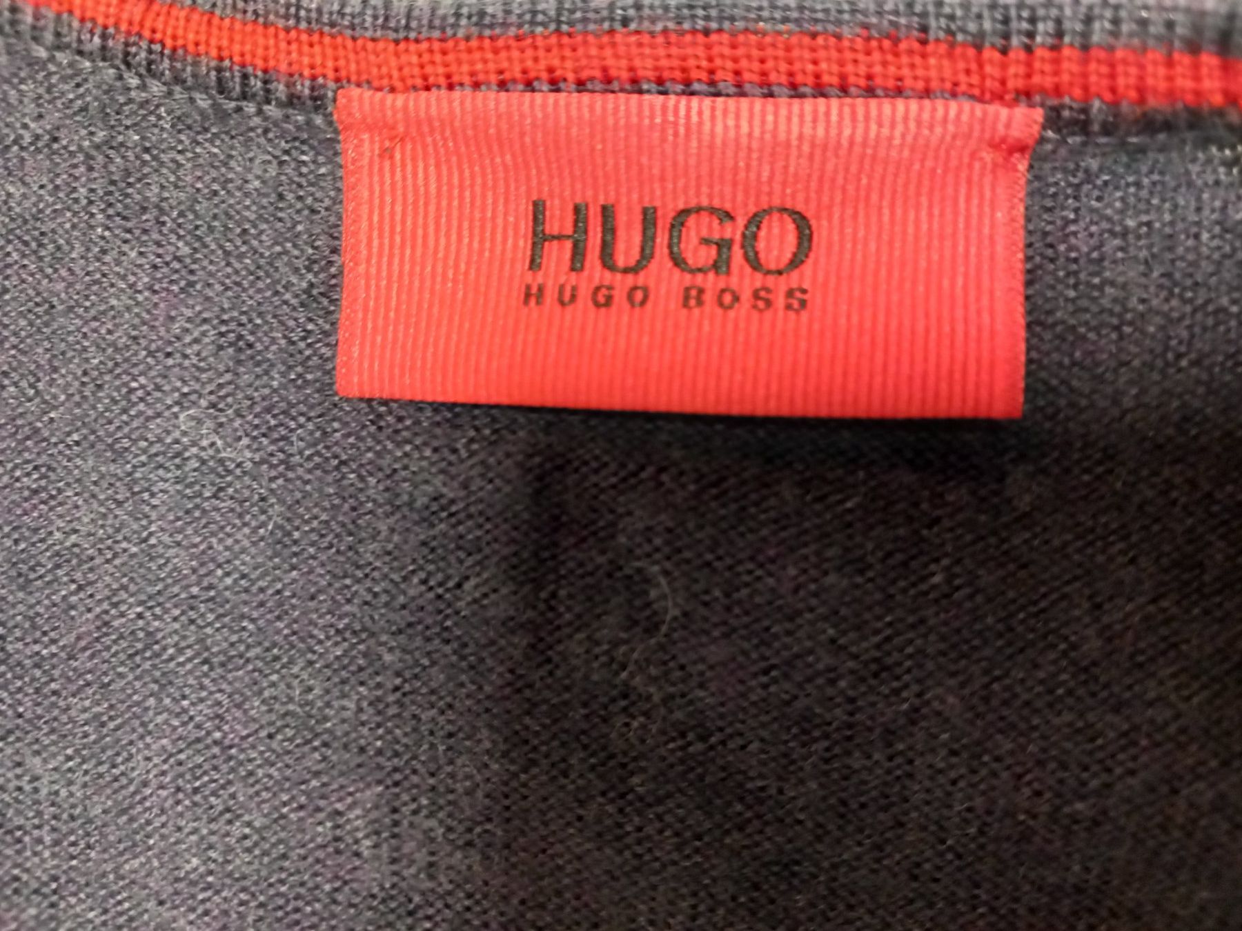 Hugo Boss Maglioni & Felpe: Hugo Boss Damen Pulli  Gr.M – Nuovo (secondo la descrizione) da Zürich venduto da mar_mv5c 4