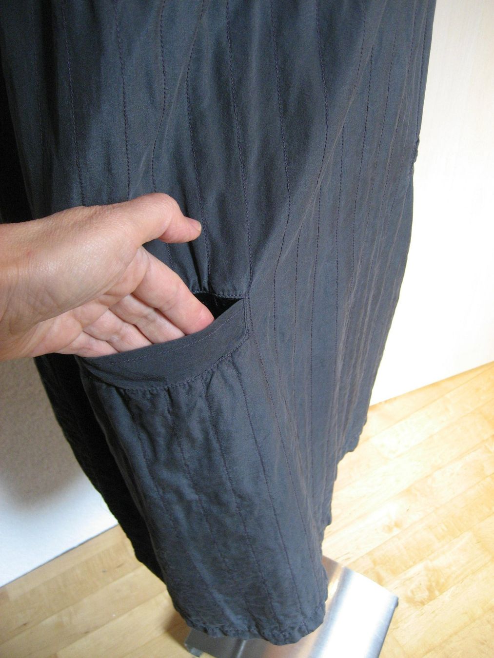 Vestiti: Robe soie Praechtig Berlin taille L – Usato da Delémont venduto da marryb 3