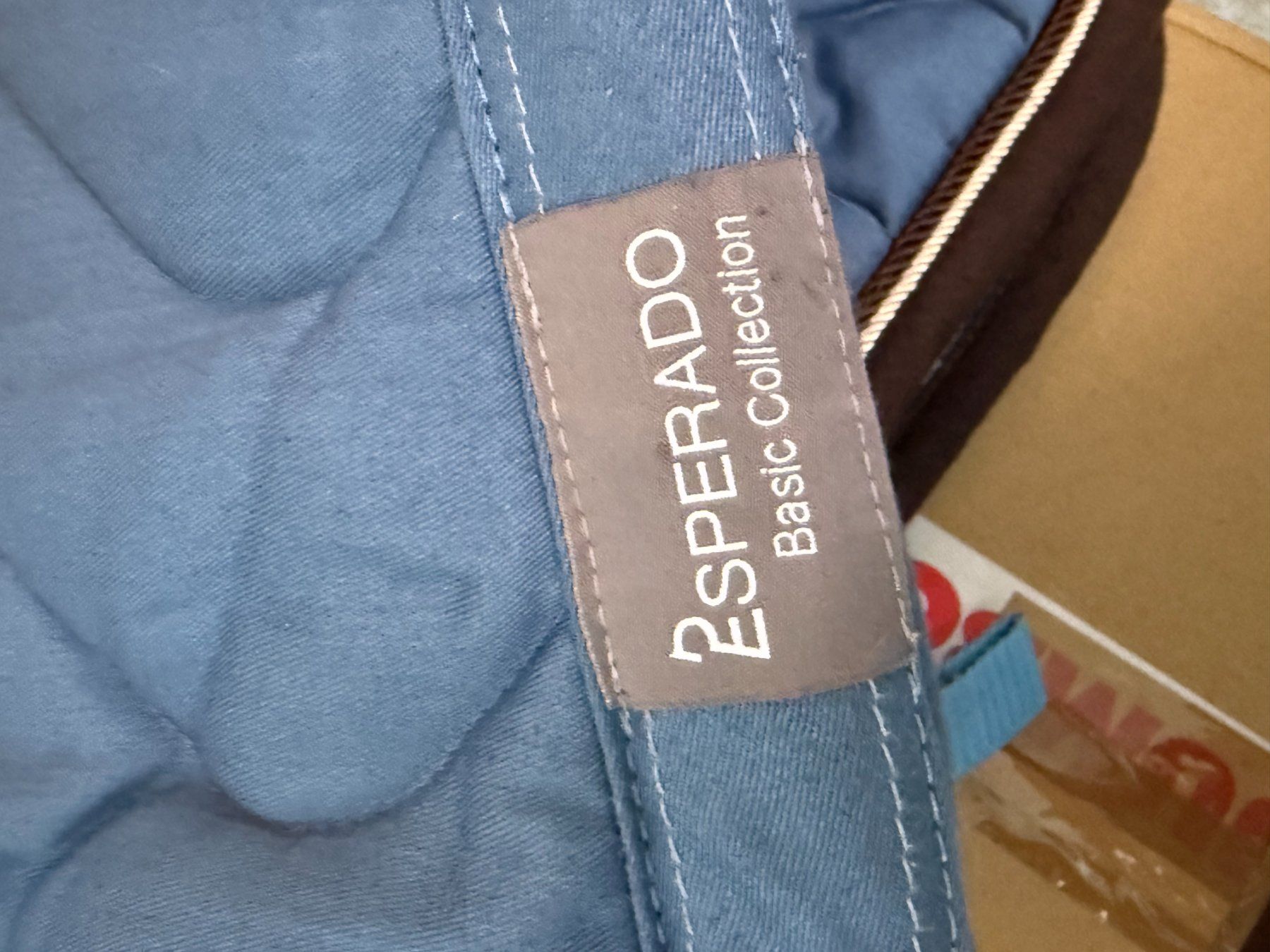 Coperte: neuwertige Esperado Schabracke – Usato da Hirzel venduto da Arsenal89 1