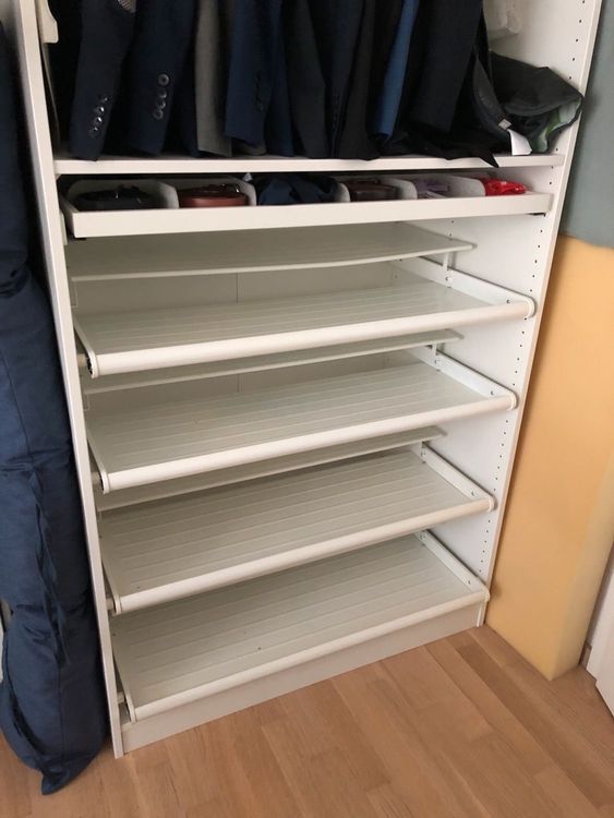 IKEA Komplement / 4 Schuhregal, ausziehbar für Pax schrank Kaufen auf