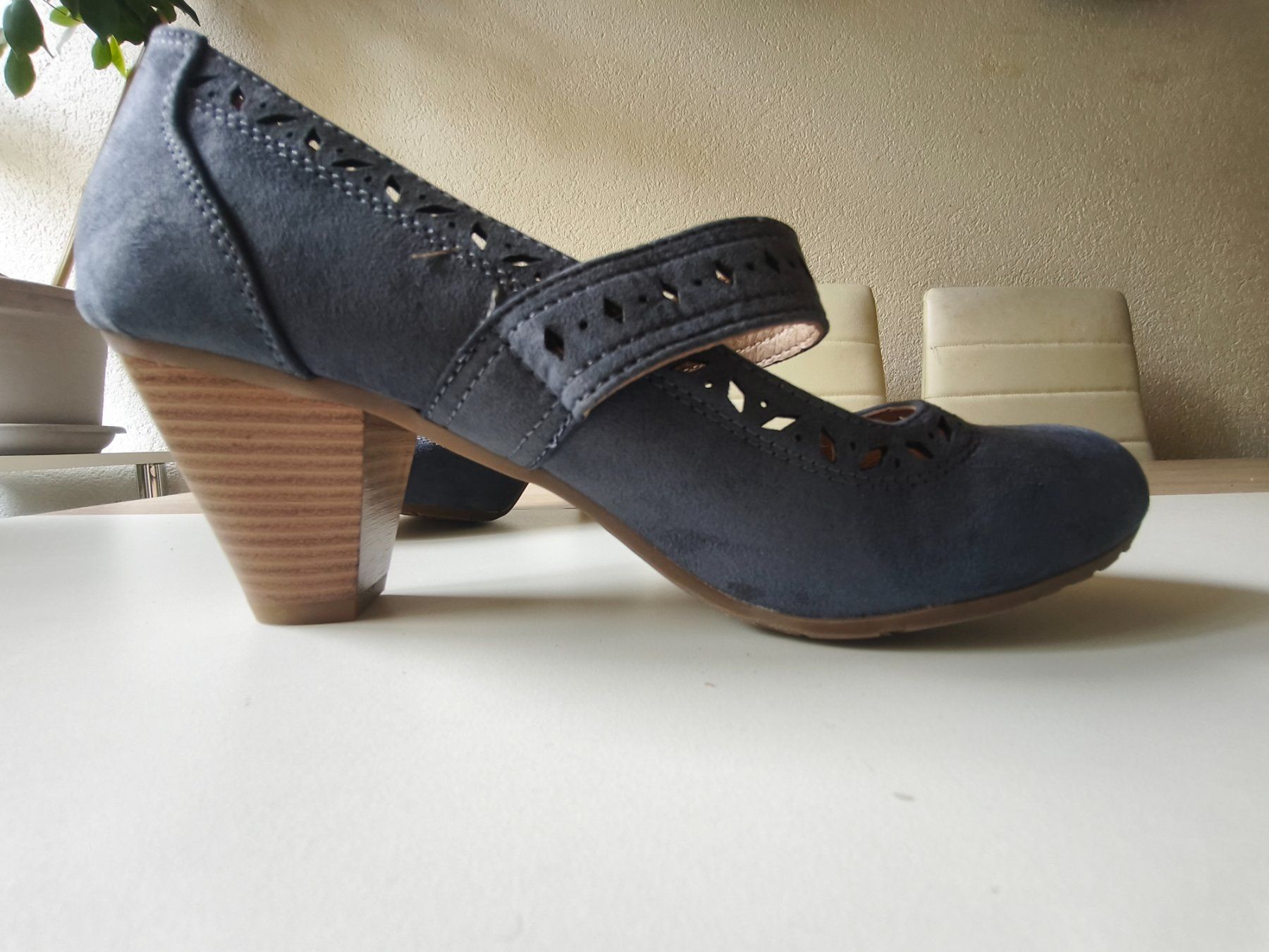 Scarpe da donna: ESCARPINS BLEU JEANS – Nuovo (secondo la descrizione) da Mervelier venduto da ZORHA 1