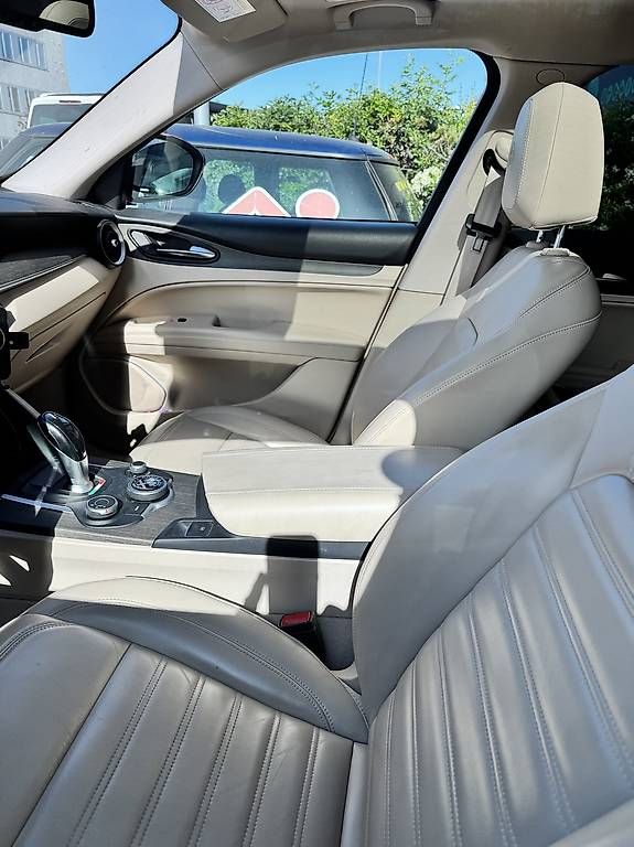 Automobili: Stelvio Alfa Romeo – Usato da Nürensdorf venduto da JueKnoGres 4