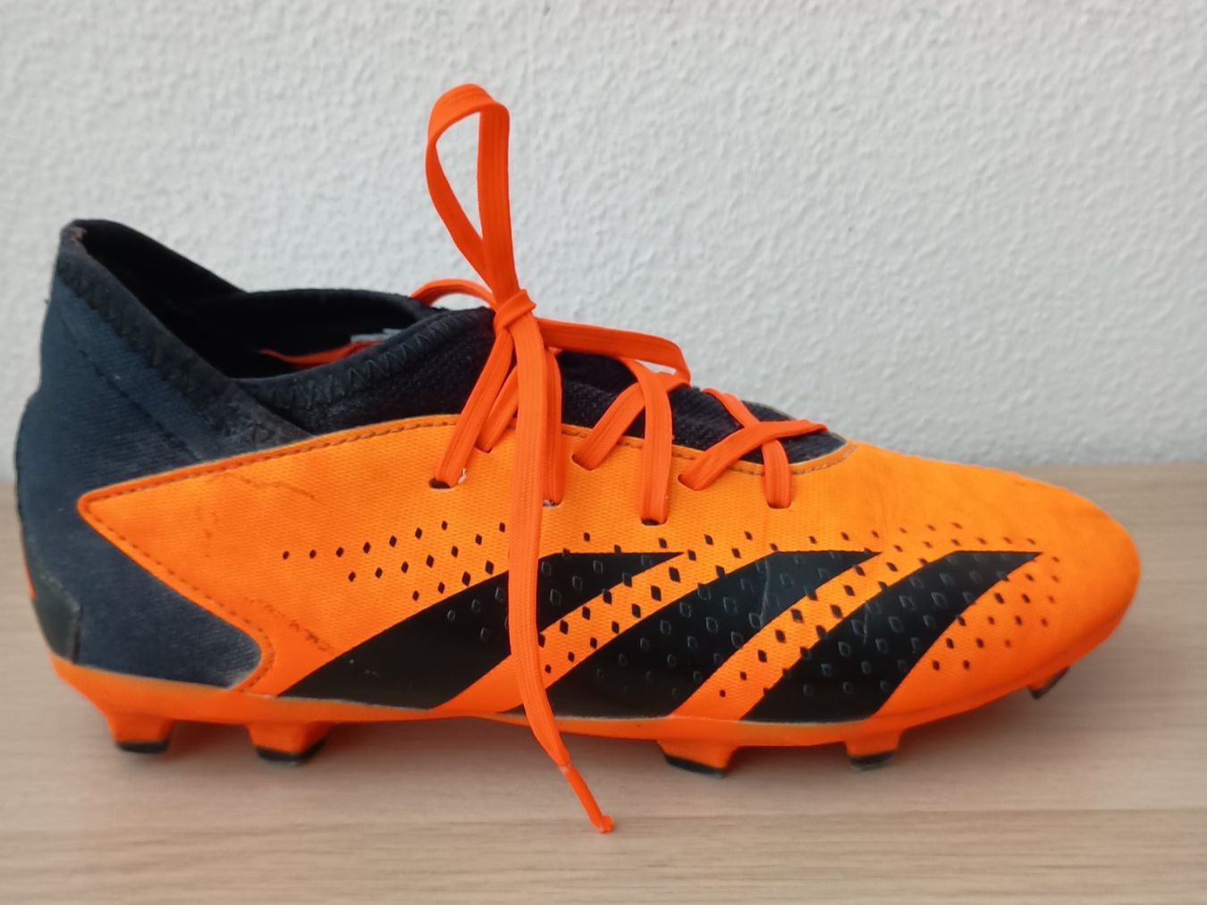 Adidas Schuhe für Jungen: Adidas Predator Accuracy, Grösse 38.5 – Gebraucht aus Glattpark (Opfikon) von sutzmann 4