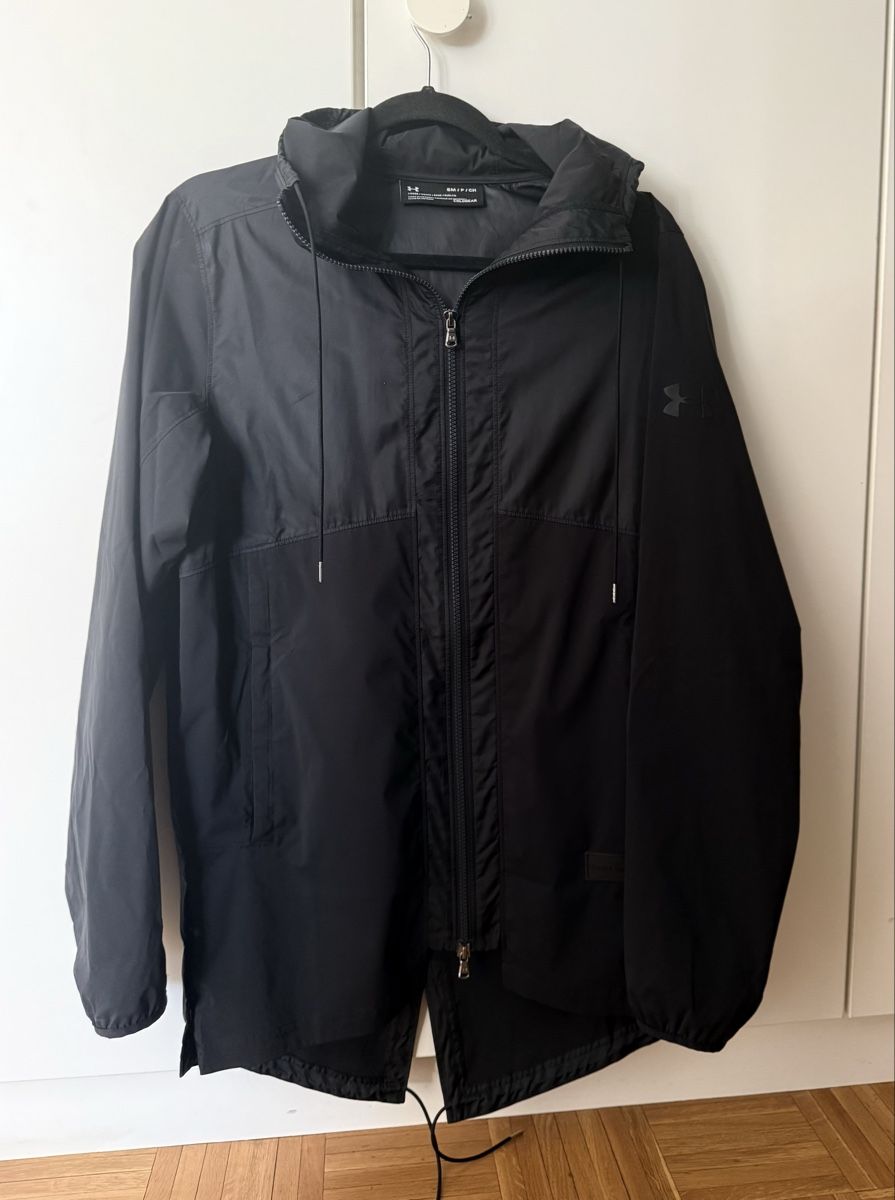 Under Armour Giacche: Under Armour Men’s windbreaker jacket – Nuovo (secondo la descrizione) da st prex venduto da magdalenaonline 1