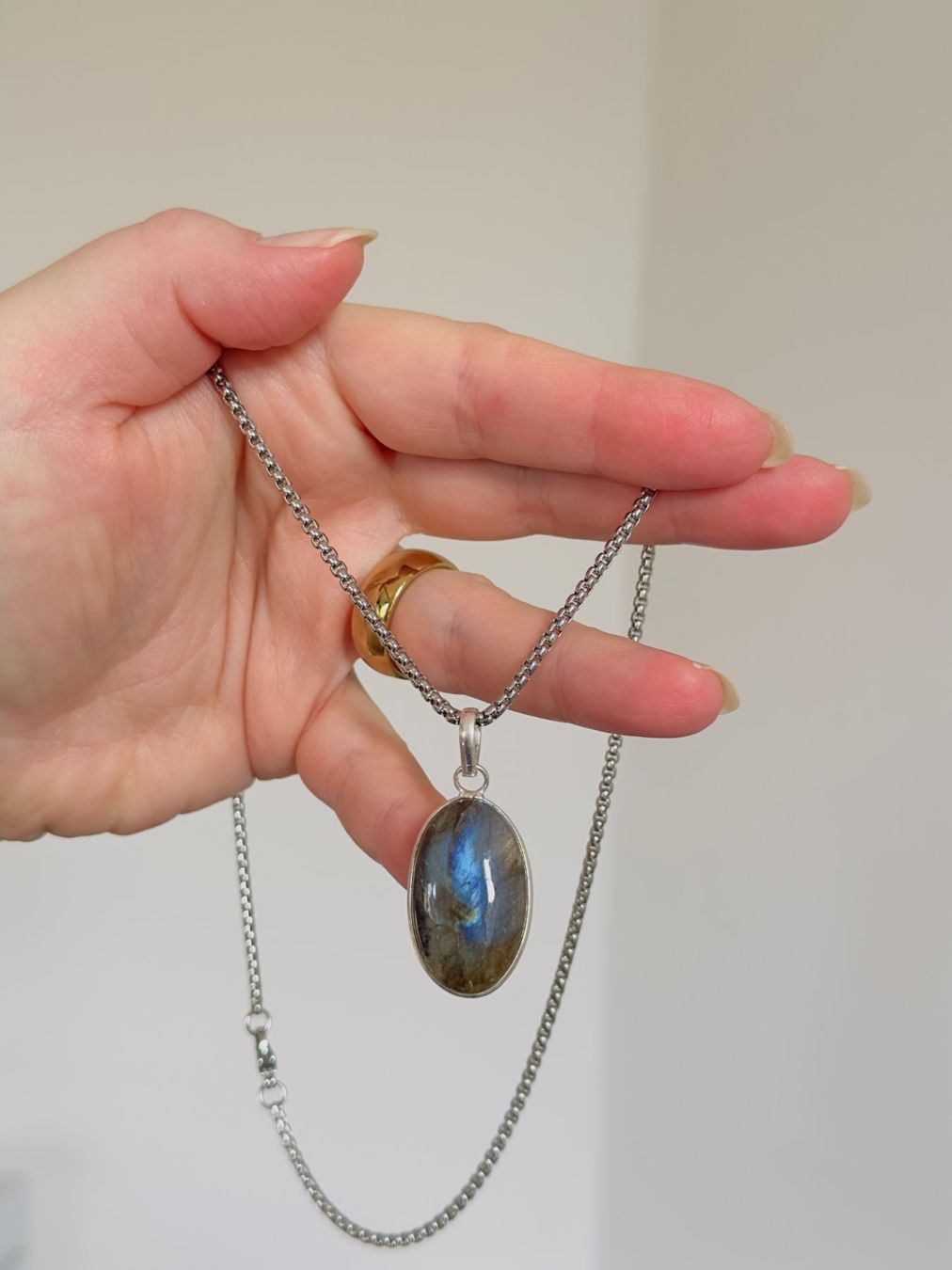 Catenine: Fashionable labradorite necklace – Nuovo e nell'imballaggio originale da Genève venduto da AGBERG 3