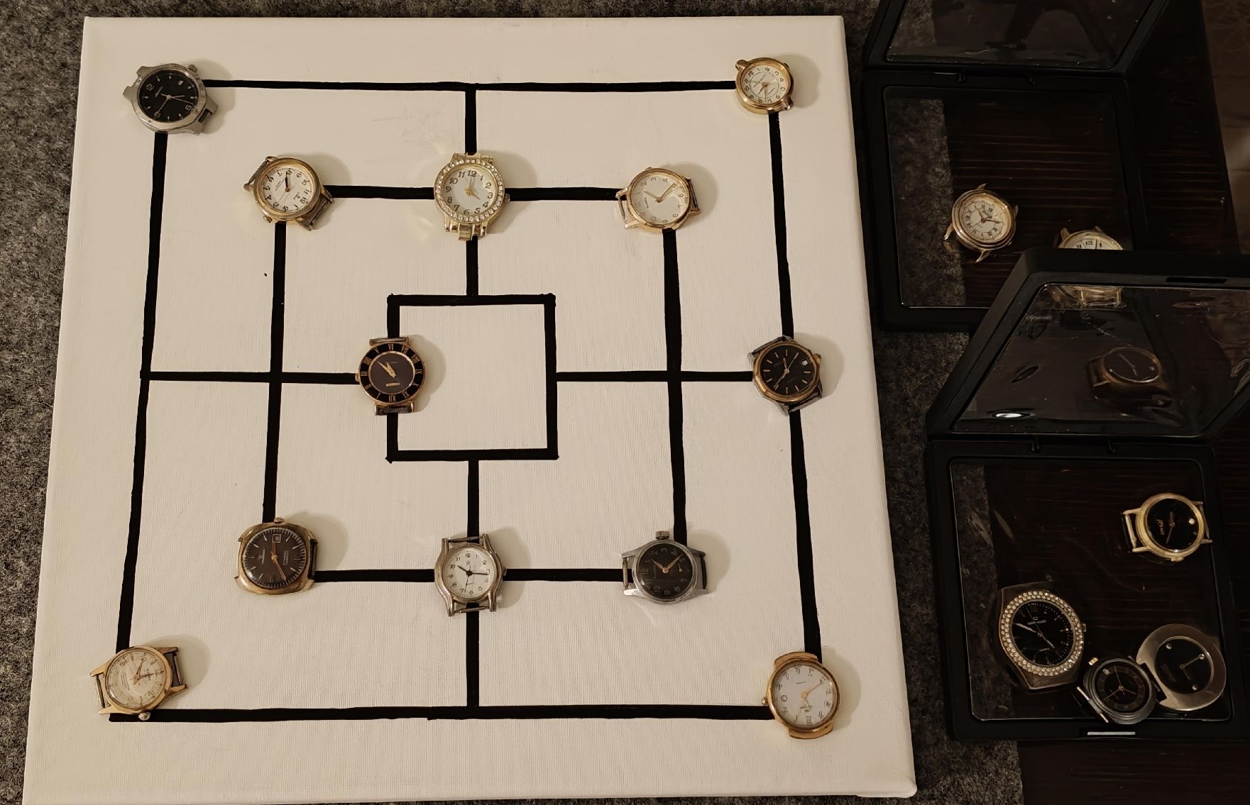 Giochi: Mühle Spiel mit Damenuhren – Nuovo (secondo la descrizione) da Riehen venduto da Wolke3 1