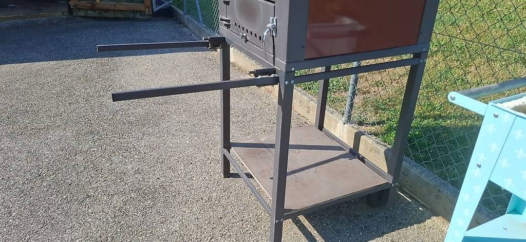 Pizzaofen: A vendre – Gebraucht aus Ste-Croix von euphonium-61 3