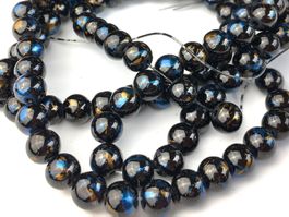 Glasperlen schwarz-blau-golden 8mm, 1 Strang ca. 112 Stück