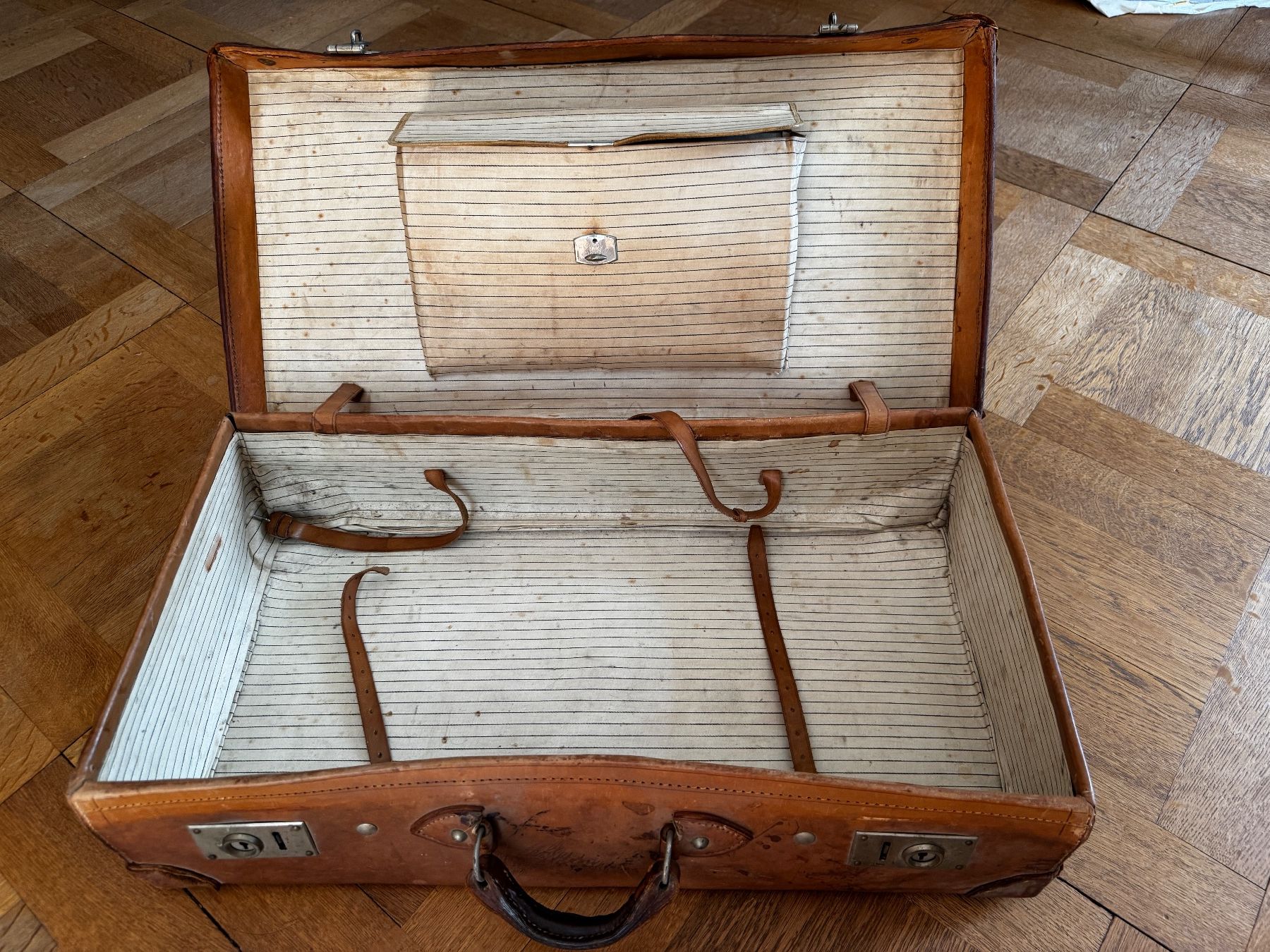 Valises de voyage: Vintage Koffer – D'occasion à Zürich par antoineb02 2