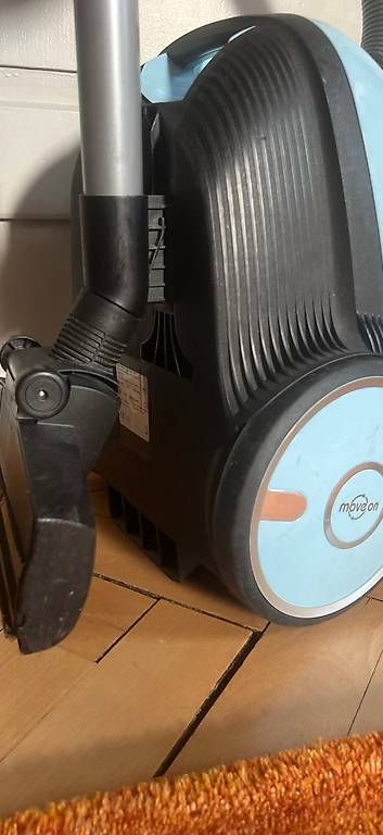 Aspirateurs & Accessoires: Bosch MoveOn Staubsauger mit HighSpeed Motor  – D'occasion à Zürich par zevius 2