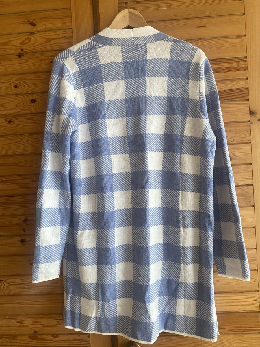 Giacche: Blaue Strickjacke Gr. M, kariert, neu – Nuovo (secondo la descrizione) da St Gallen venduto da Berta343 4